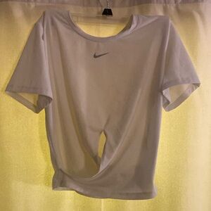 Nike cropped tee